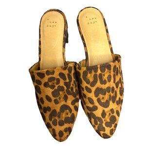 A New Day Woman’s Mule Slip On Shoes Animal Print Size 8.5